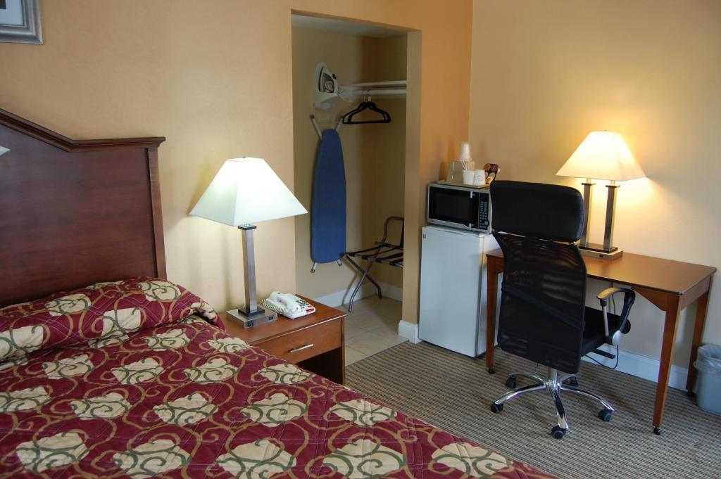 Towne Motel Alexandria Bilik gambar